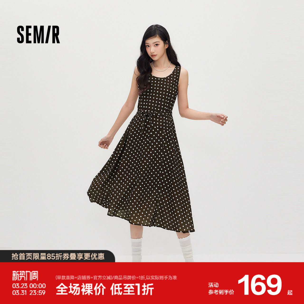 森马连衣裙女夏季无袖雪纺中长裙2026新款时尚气质复古优雅波点裙