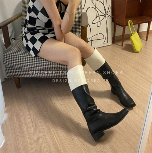 黑白拼色靴子价格 黑白拼色靴子图片 星期三