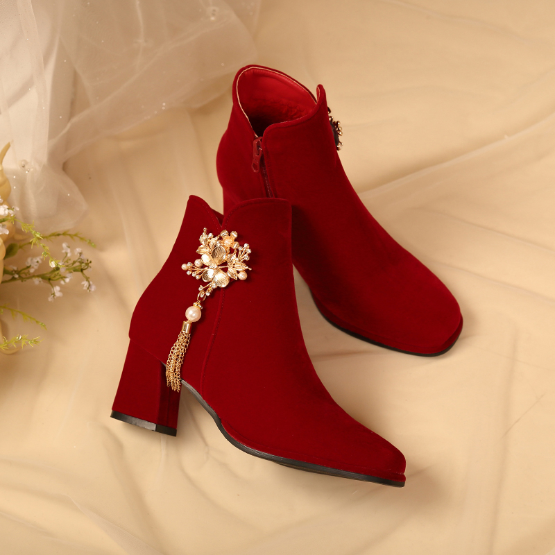 高跟方头短靴禾秀婚纱两穿红色