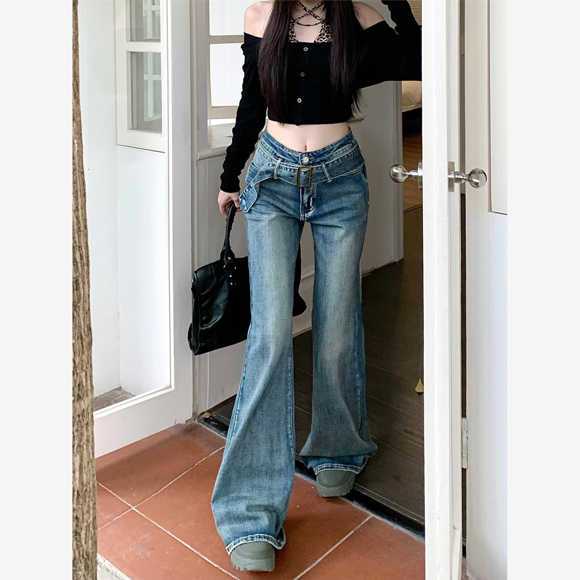 复古蓝色微喇叭牛仔裤女