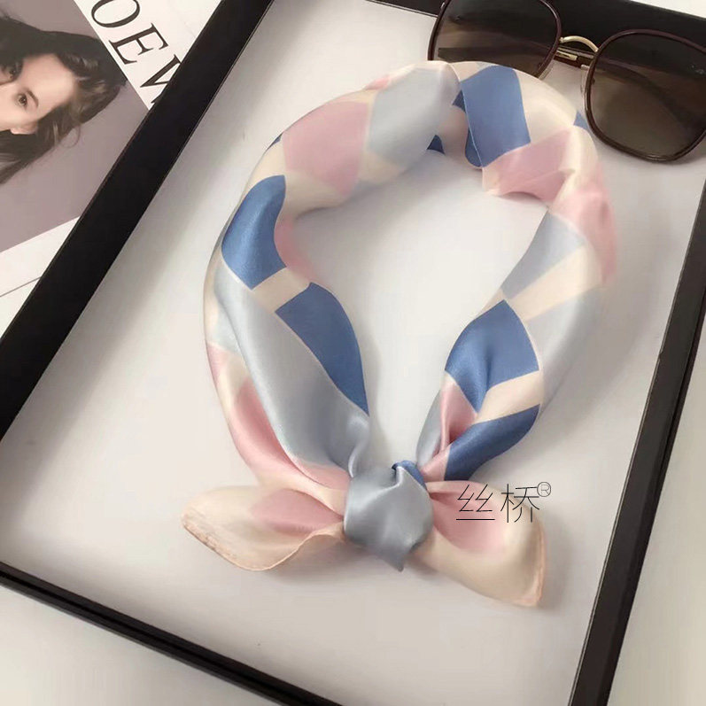 真丝小方巾丝巾女春秋百搭气质蓝粉拼色100%桑蚕丝装饰领巾围脖