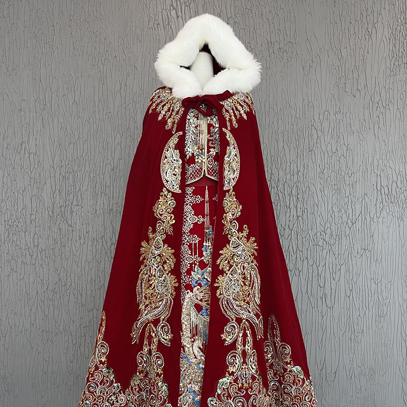 结婚披风斗篷新娘中式婚礼敬酒服加绒加厚冬季秀禾服披肩外搭保暖