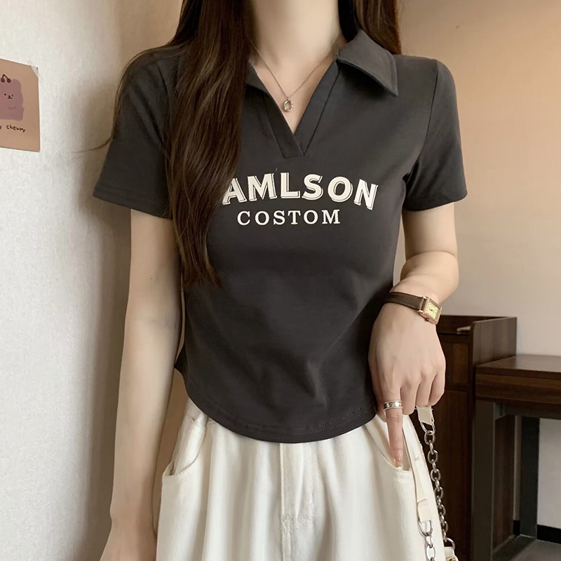 大码字母polo领正肩短袖t恤女夏韩系胖mm遮肚子修身显瘦短款上衣