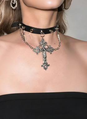 金属花朵十字架吊坠铆钉项链项圈