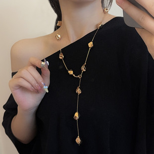 老钱风不规则几何金属球项链长款女中古轻奢小众高级感复古毛衣链