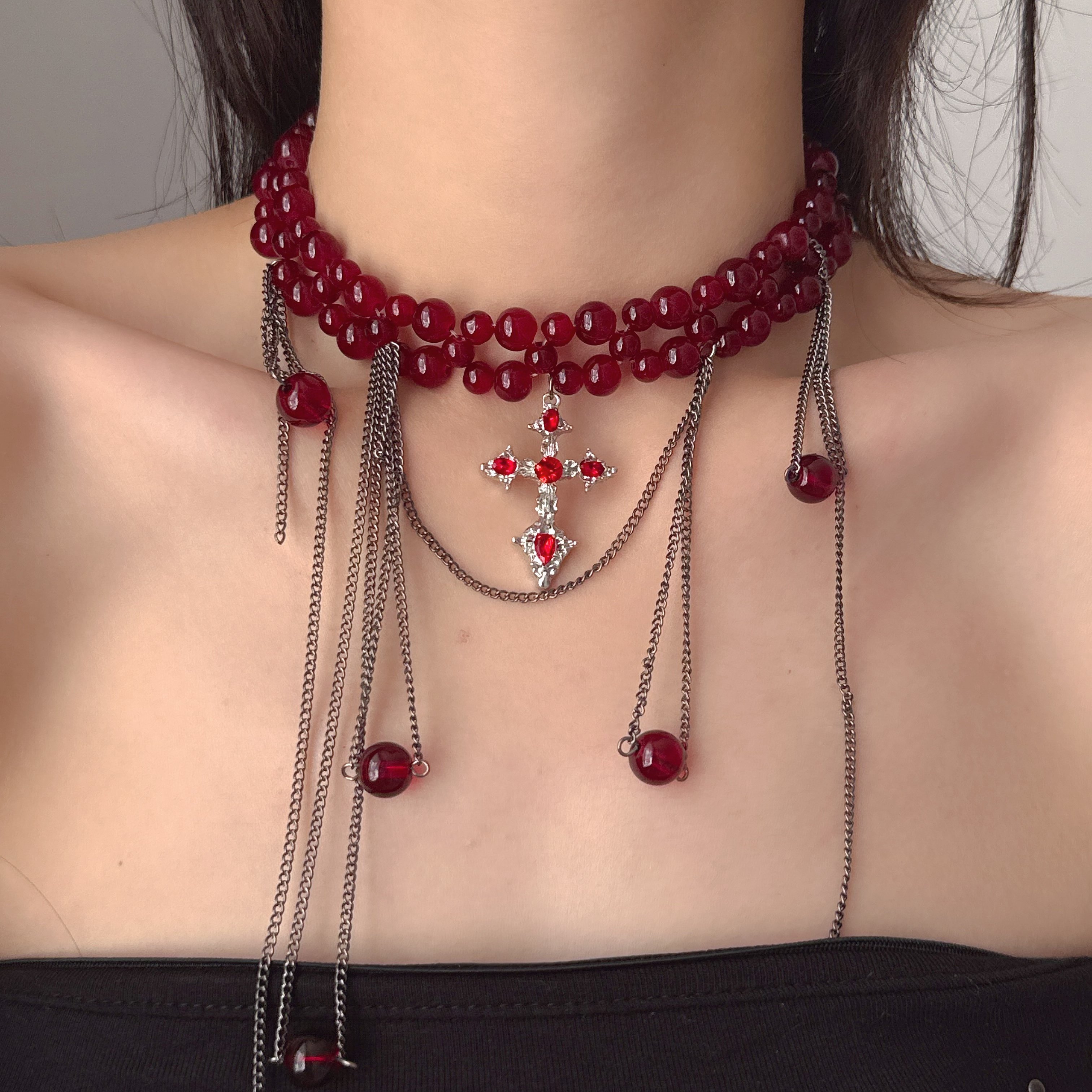镶钻十字架红色水晶串珠项链颈链