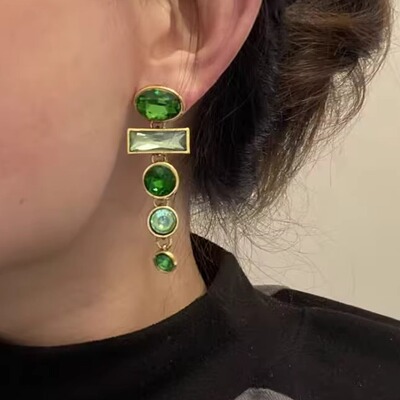 祖母绿渐变长款几何不规则耳环