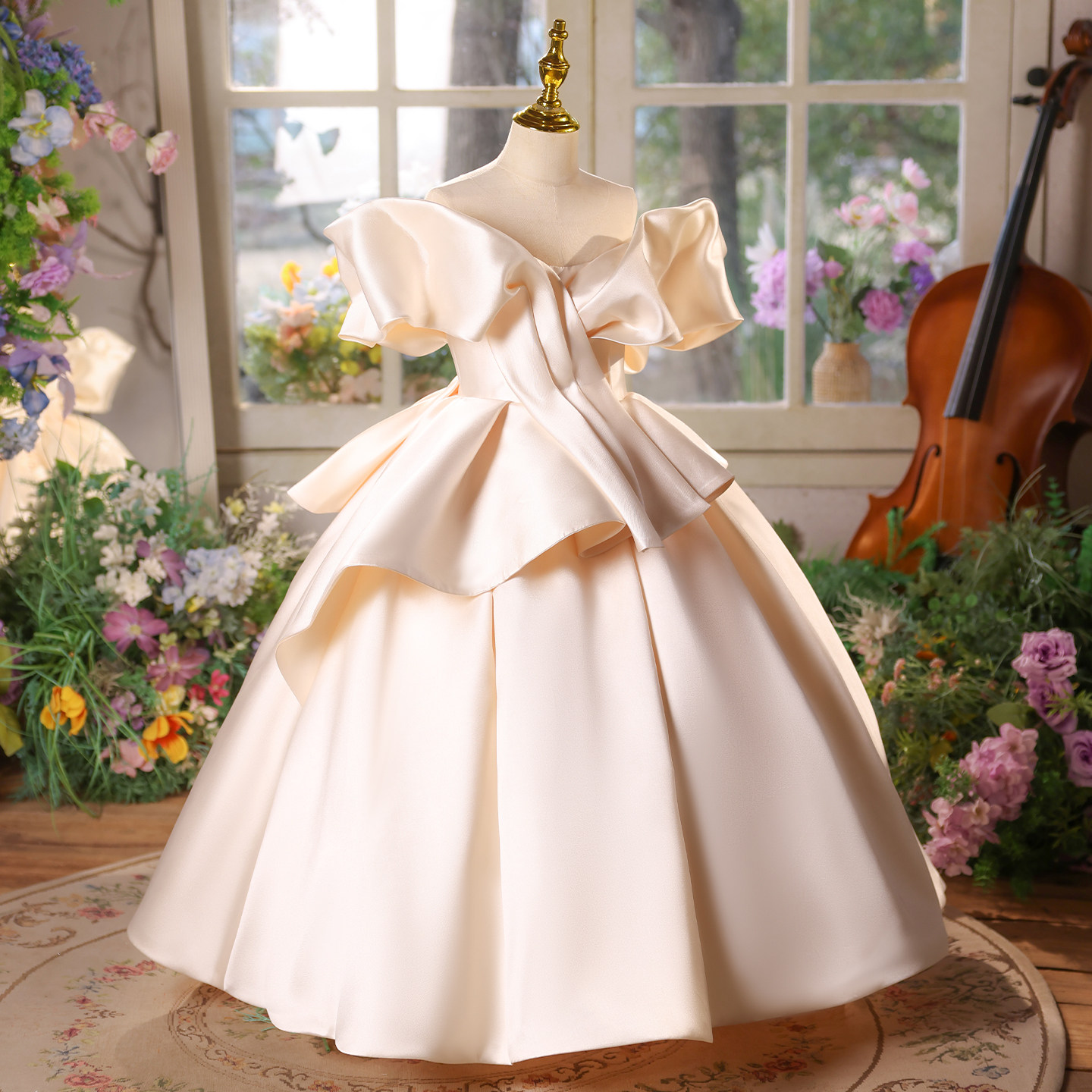 银蔓琦儿童礼服2026新款女童生日公主裙钢琴小提琴演出主持人礼服