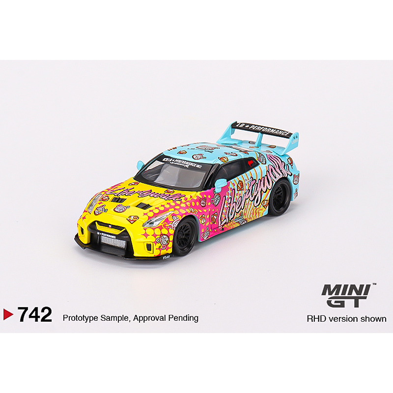 minigt车模1:64 日产GTR R35 LWBK 合金车模仿真汽车模型收藏