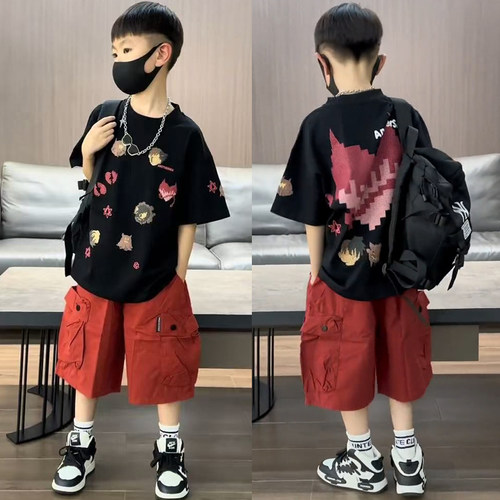 洋气！男童夏季薄款纯棉炸街套装