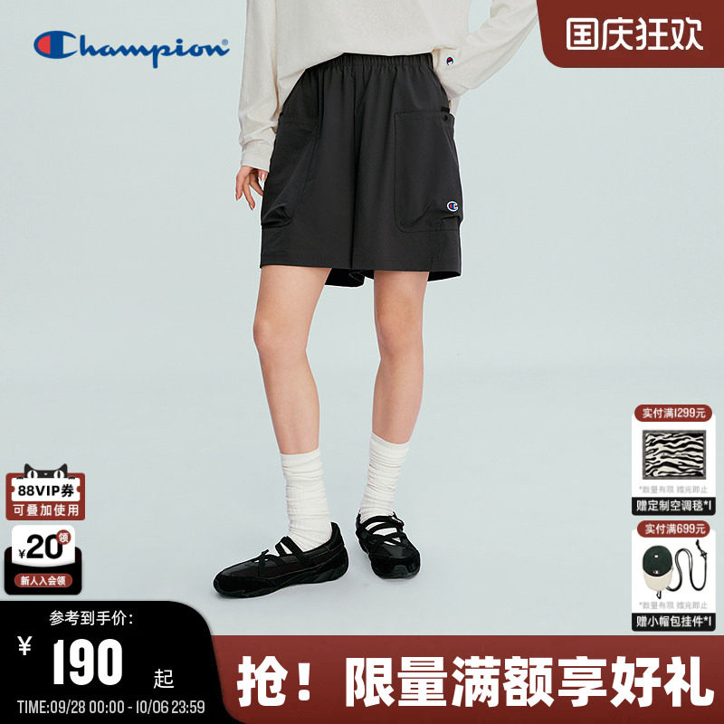 Champion休闲工装风短裤女款图片