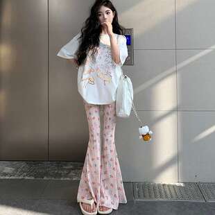 休闲显瘦遮肉海边碎花季夏天套装女款搭配一整套短袖阔腿裤子两件