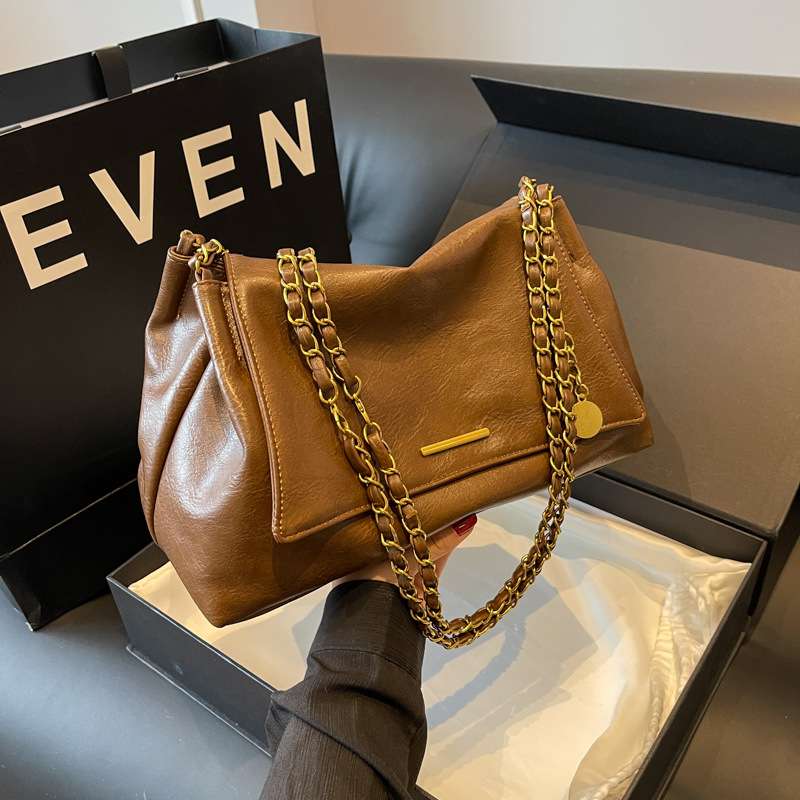 复古潮大容量腋下托特包女包2023新款秋冬简约链条单肩斜跨包