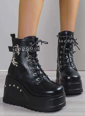 Demonia 厚底靴2022新款暗黑哥特式铆钉坡跟短靴女欧美大码马丁靴