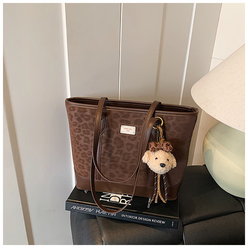 金玉鸟通勤复古大容量豹纹包包时尚女士单肩包高级感手提托特包