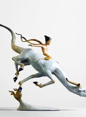 铸铜抽象艺术人物雕塑运动主题