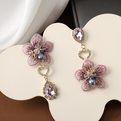 Asymmetrical teardrop tassel embroidered flower earrings耳环