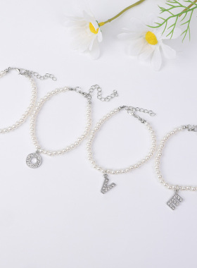 Simple pearl English letter student bracelet accessory女手串