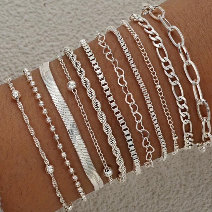11-piece hot-selling alloy heart-shaped bracelet set手链套装