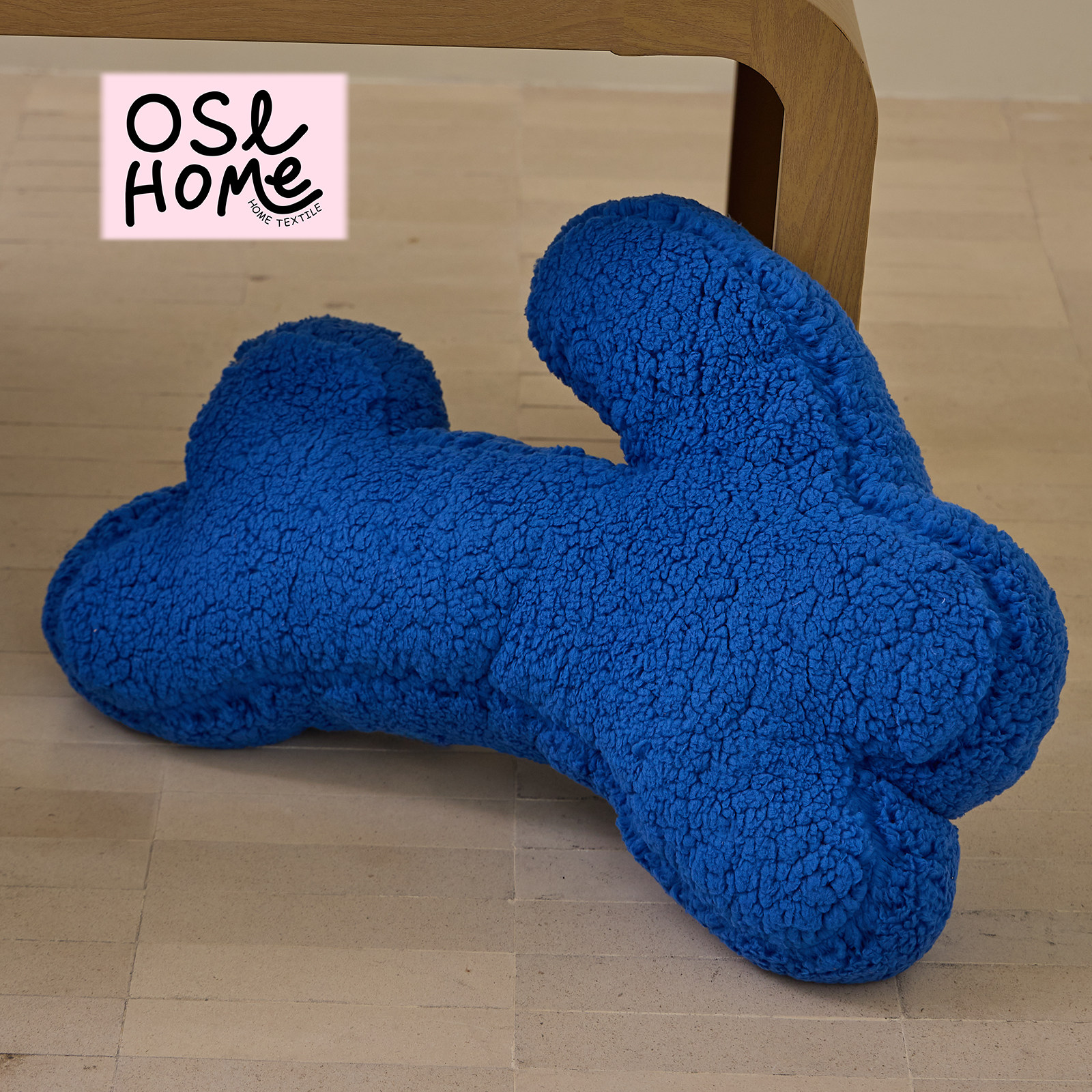 多巴胺儿童房蓝色兔子抱枕轻奢现代靠枕样板房沙发装饰靠垫异形枕,居家布艺,靠垫/抱枕,淘宝优惠券,粉丝福利购,淘宝优惠卷