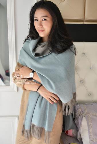 镇店系列波光粼粼刺绣染双用围巾