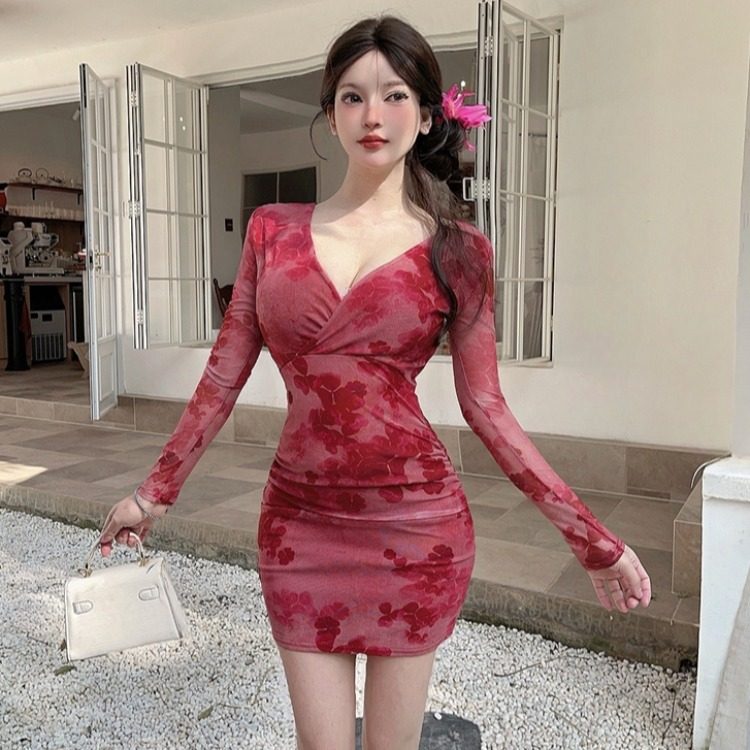 性感包臀裙网纱印花收腰显瘦显白