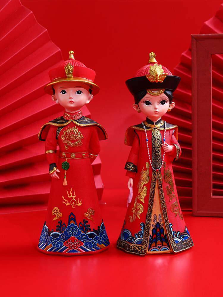 궁전 스타일 황제와 여왕 의상 수지 인형 장식품 황제 여왕 인형 홈 웨딩 데스크탑 장식 선물