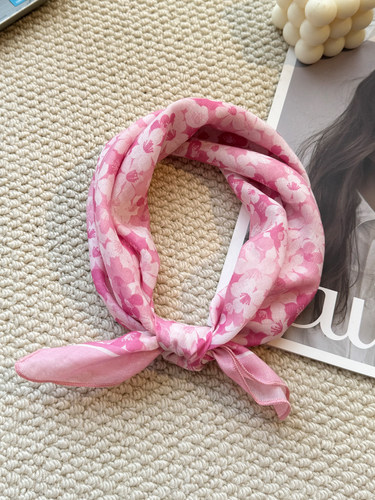 春夏秋浪漫减龄薄棉小方巾领巾