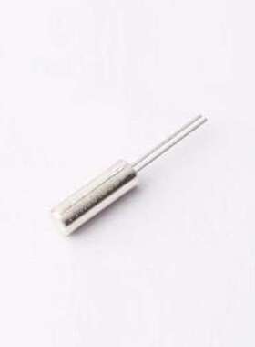 Y6OEL89CGC-5QMYLC-32.768K 无源晶振 32.768kHz ±5ppm 12.5pF D