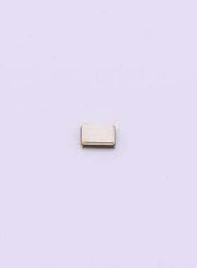 X201627MOB4SI 无源晶振 27MHz ±10ppm 12pF SMD2016-4P