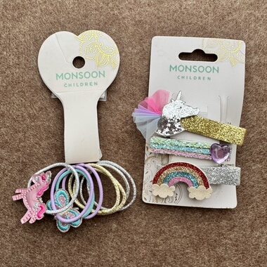 Monsoon Children可爱儿童发夹彩虹毛球球亮片独角兽对夹刘海夹