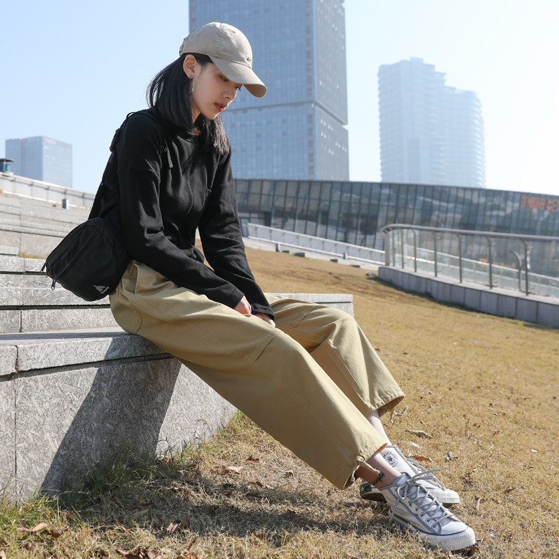 卡其色裤子女春季大码工装裤女小个子直筒休闲阔腿女裤胖mm松紧腰