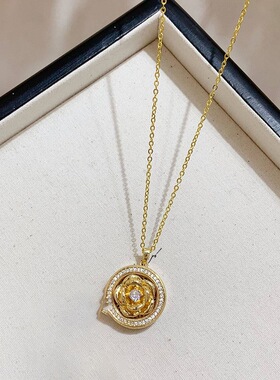 新中式锆石花朵吊坠项链轻奢高级感气质锁骨链精致小众百搭饰品女