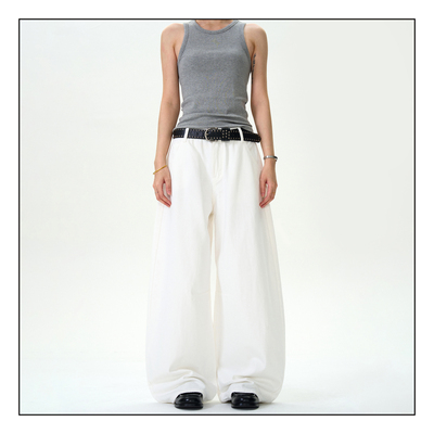 MADWITCH简约廓形白色弯刀牛仔裤