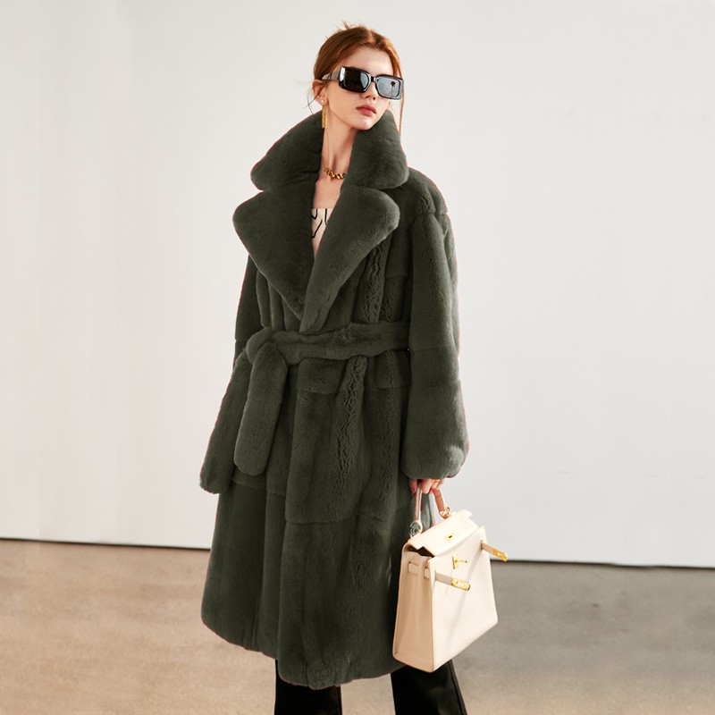 新季新款保暖西装大翻领收腰皮草女长款大衣毛绒欧美外套女装