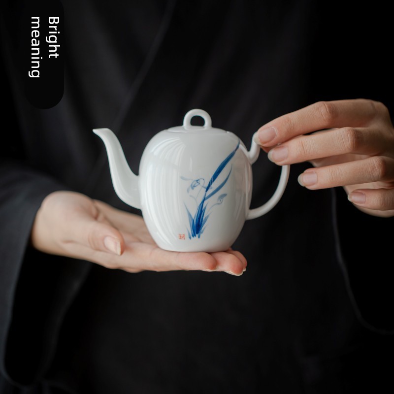 2025手绘兰花泡茶壶陶瓷青花泡茶小壶文人家用单壶手执壶功夫茶具