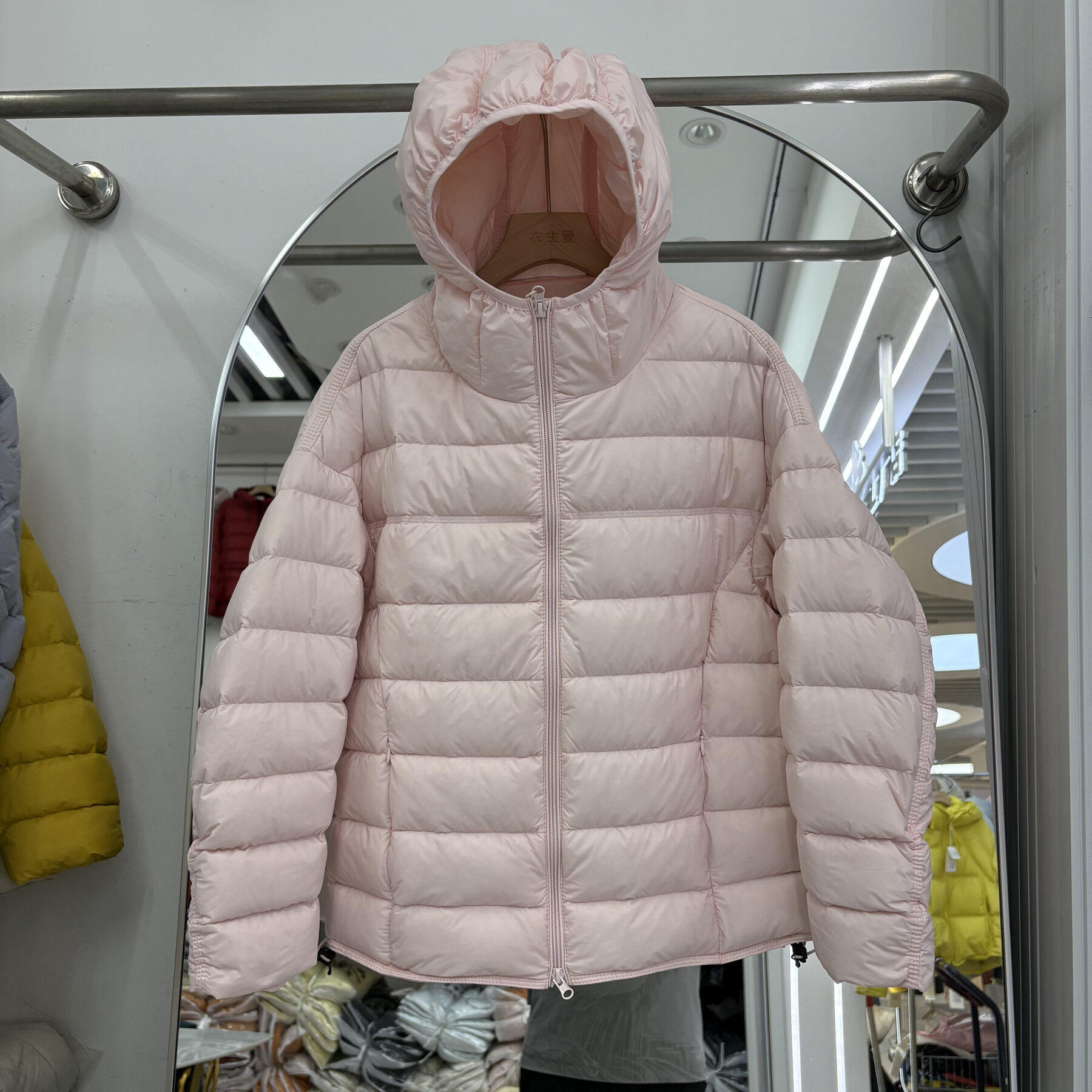 秋冬韩版宽松连帽羽绒服女短款轻薄保暖小个子面包服