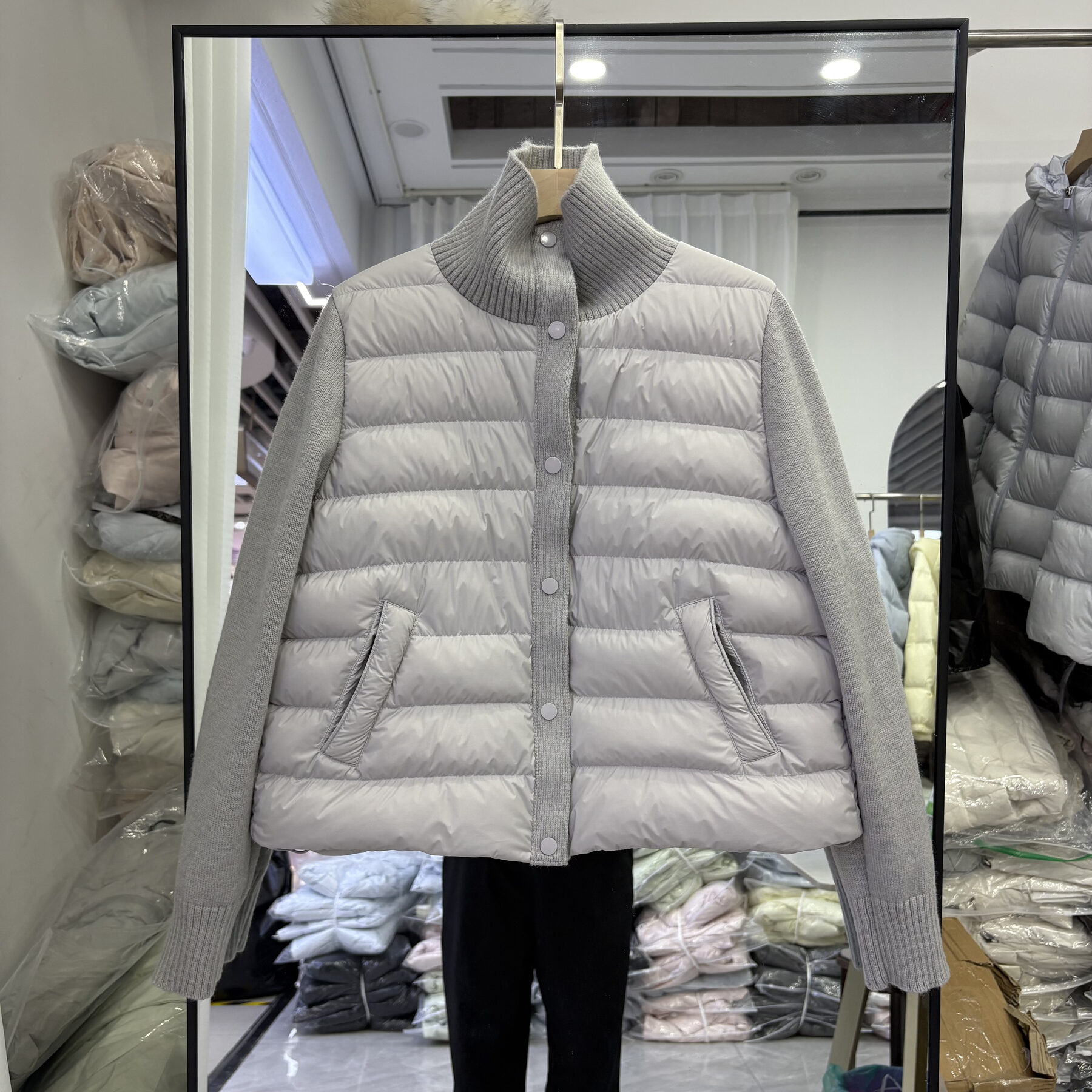 90鸭绒针织拼接秋冬轻薄羽绒服女短款小个子立领排骨保暖打底外套