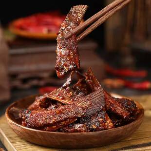 湖南平江特产魅力三市香辣鱼尾鱼下巴香辣鱼块鱼泡泡休闲小零嘴