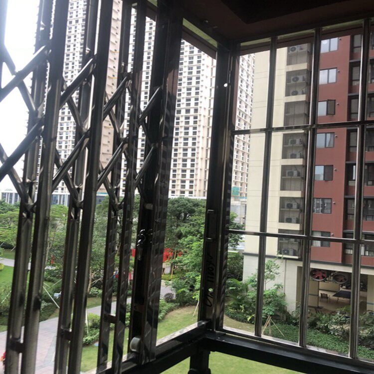 折叠窗不锈钢拉闸推拉门防盗窗 防盗门阳台拉闸门电动商铺仓库门