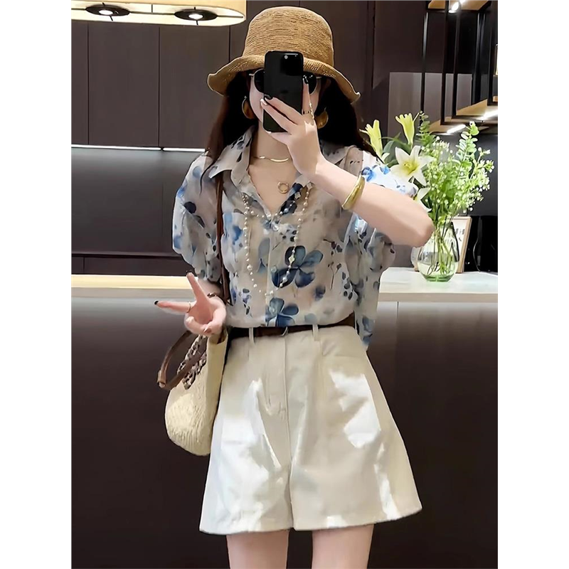 碎花短袖真丝衬衫女士夏季轻奢高级感桑蚕丝独特漂亮气质减龄上衣