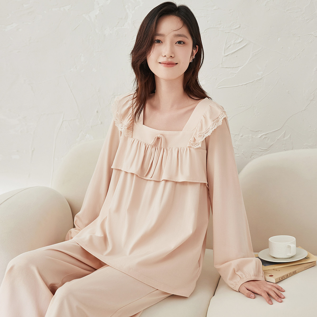 顶瓜瓜防凸点方领睡衣套装女
