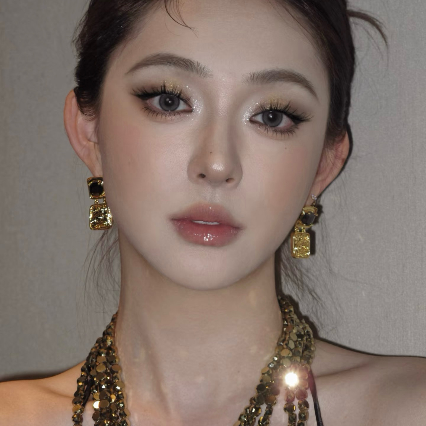 三生馥小众设计感轻奢金色耳钉女