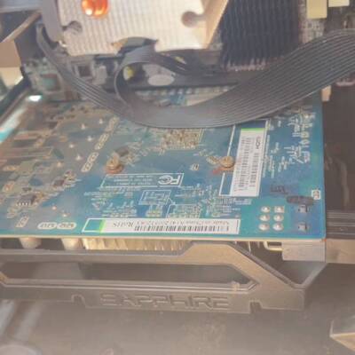 配件蓝宝石HD7770白金版二代1GD5显存6P供电议价