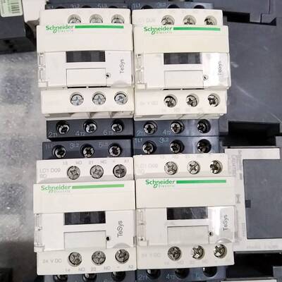 配件直流接触器LC1D09 D12 D18 D25 D32议价