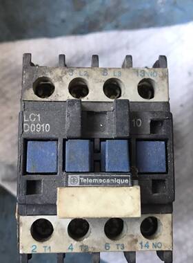 配件交流接触器LC1D0910议价
