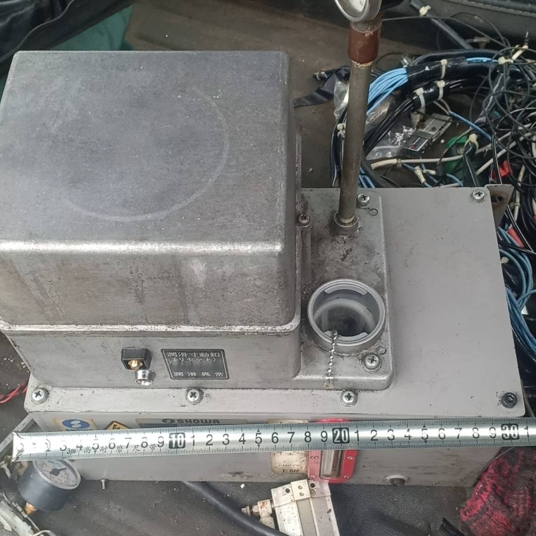 配件SHOWA润滑油泵lcb30205b厂里的议价