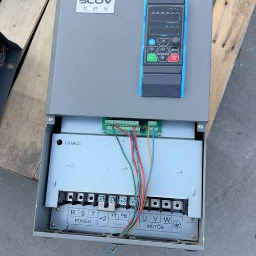 议价国产45Kw思科为 SV660-454G/554P变频器 4