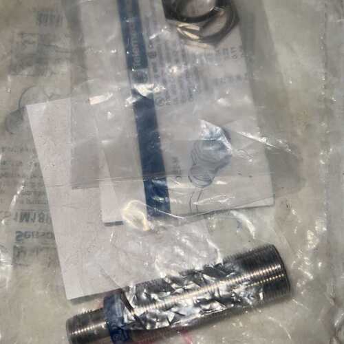 请询价-施耐德接近开关 XS618B1NBM12，全未使用，原装