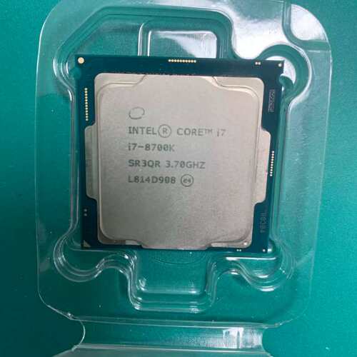 议价7700 两颗 8700k 一颗